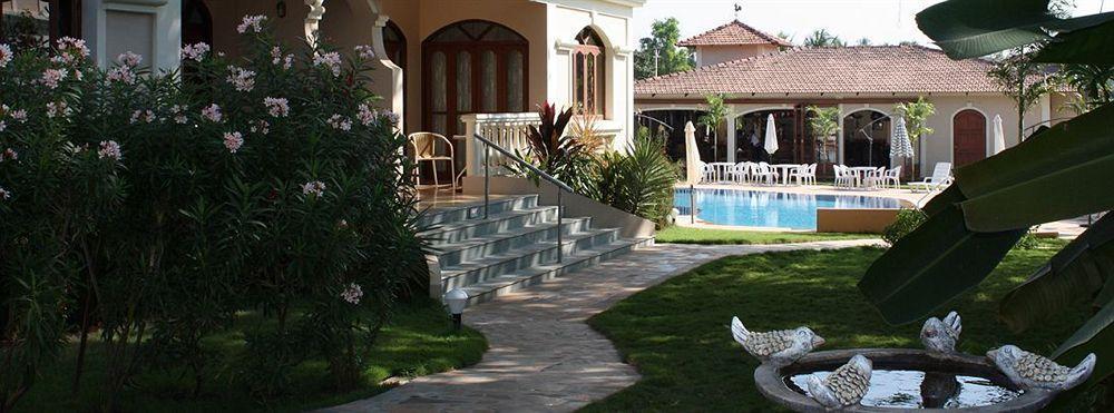 Hacienda De Goa Resort Vagator Exterior foto